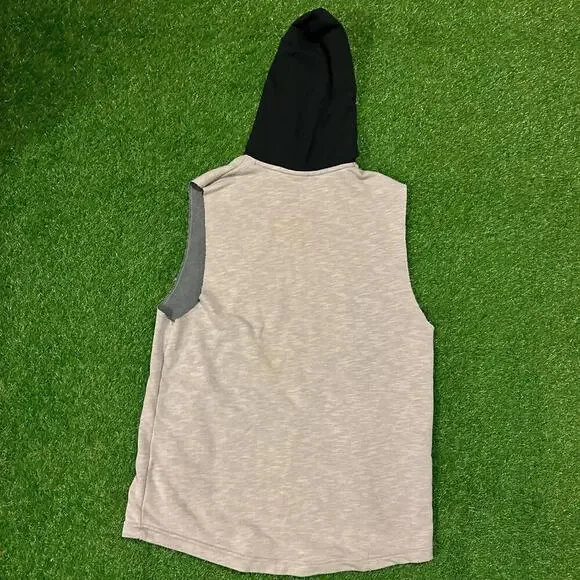 Under Armour Sleeveless Hoodie - Picture 5 of 5